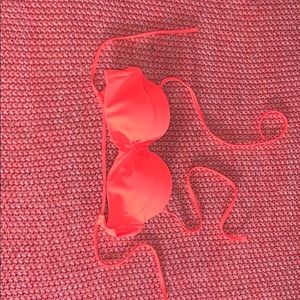 Cute vintage looking bikini top!